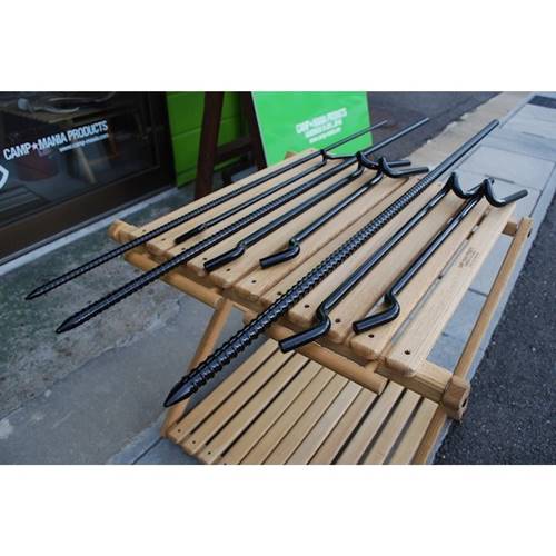 Snow Peak - キャンプマニアプロダクツ　ファイヤーハンガー　L CAMP MANIA PRODUCTS / FIRE HANGER (L) | CAMP MANIA PRODUCTS