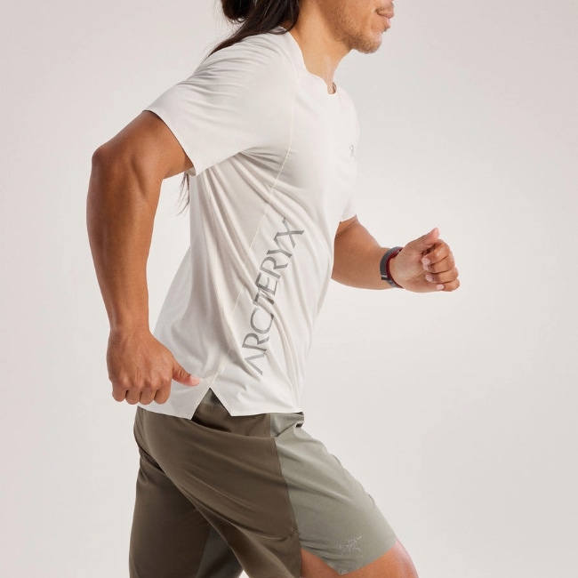 ARC'TERYX ノーバンダウンワードロゴ ショートスリーブTシャツ 半袖 ARC'TERYX アークテリクス ノーバン ダウンワード ロゴ ショート