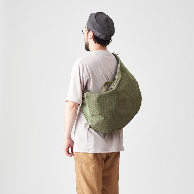 アクシーズクインエレメンツ　風呂敷包みのようなバッグ アクシーズクインエレメンツ AXESQUIN ELEMENTS 風呂敷包みの