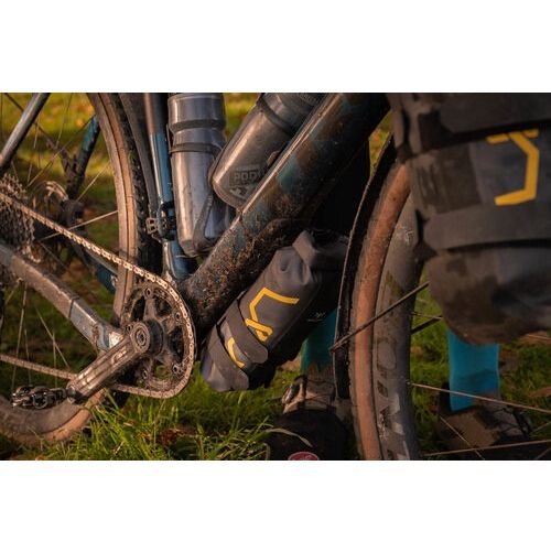 アピデュラ APIDURA カーゴケージ | GLAGH グラフ
