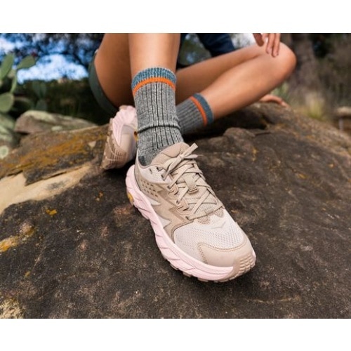 ホカオネオネ HOKA ONEONE アナカパ ブリーズ ロー レディース ANACAPA