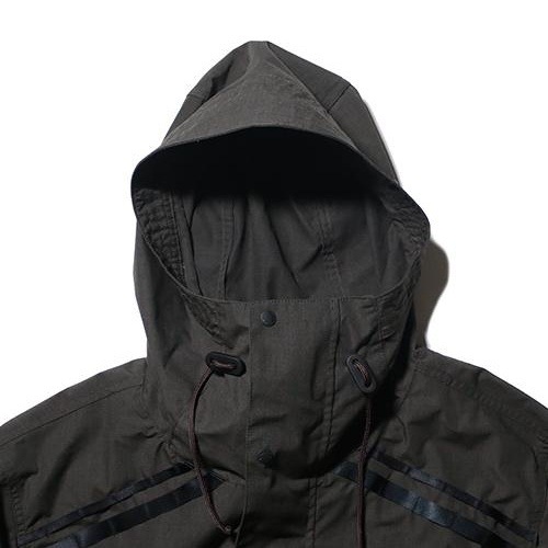 ナンガ NANGA タキビフィールドアノラックパーカー TAKIBI FIELD