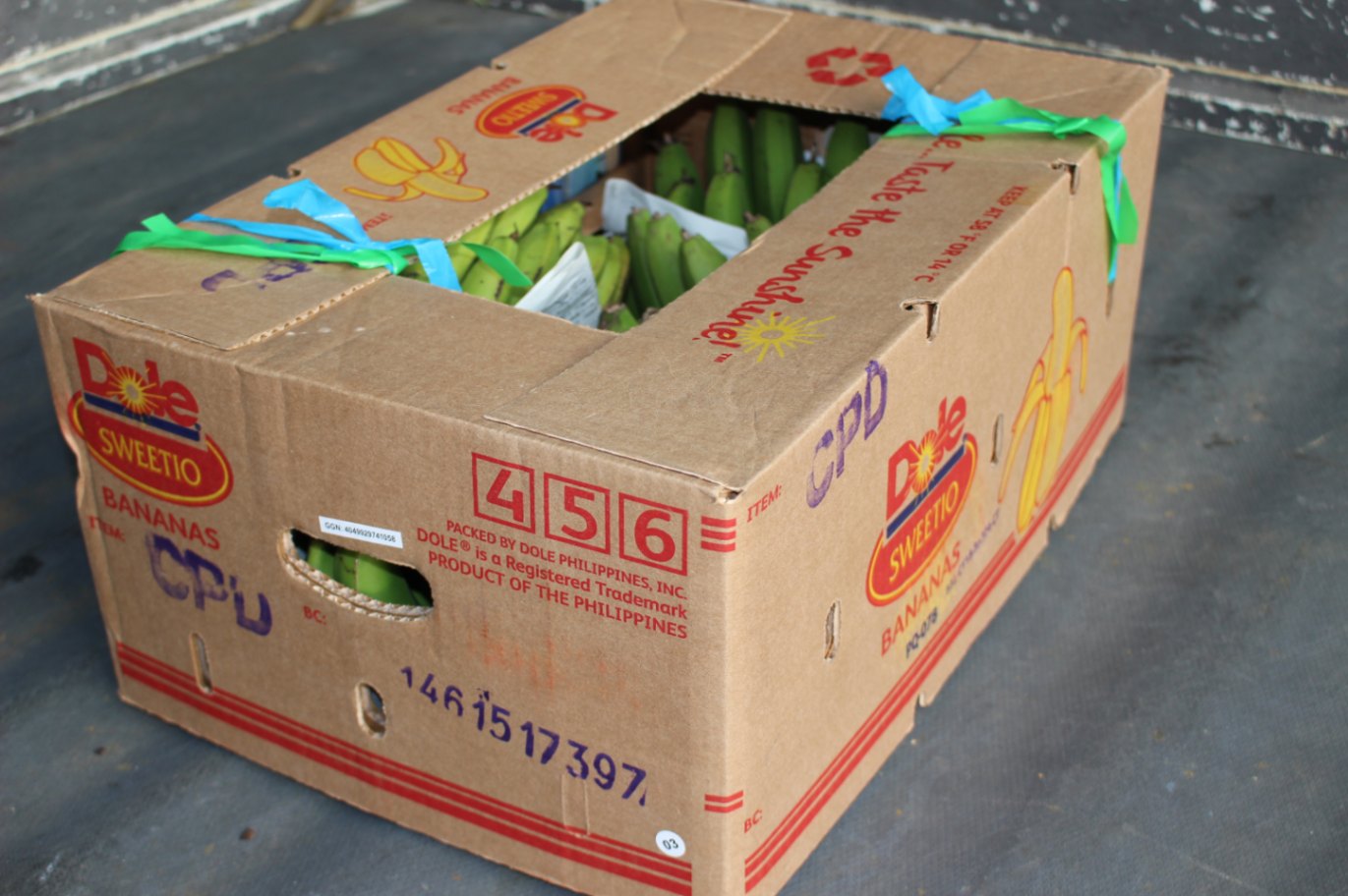 無農薬3尺バナナひと房