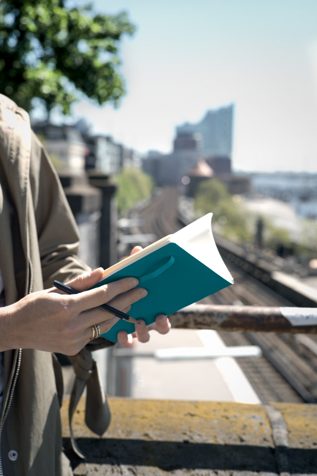 ���եȥ��С� �ڡ��ѡ��Хå� B6+ ��å�