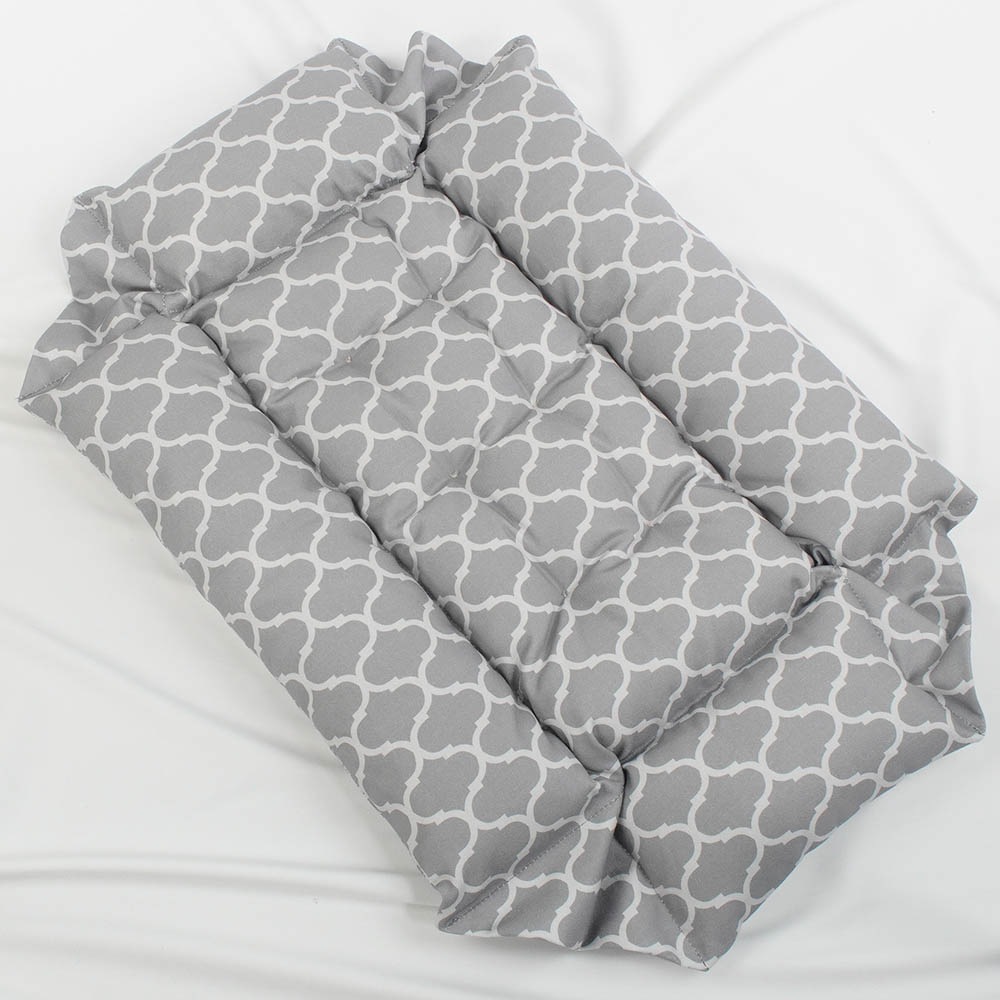 ペットが喜ぶ キャリークッションベッド/クレートクッション ダマスクモロッカン グレー Mサイズ