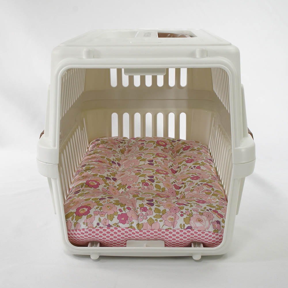 夏用縁無しクッションベッド iCOLD 接触冷感 リバティプリント Betsy ピンク Sサイズ