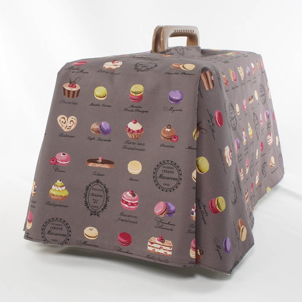 Helen's クレートカバー マカロンチョコドット Sサイズ トグルボタン無し