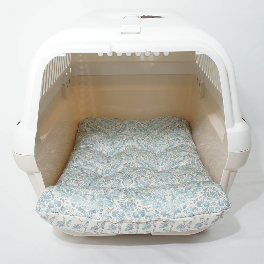 あごのせ縁無しクッション/クレートクッション royal albert ダマスク アラベスク サックスブルー Mサイズ