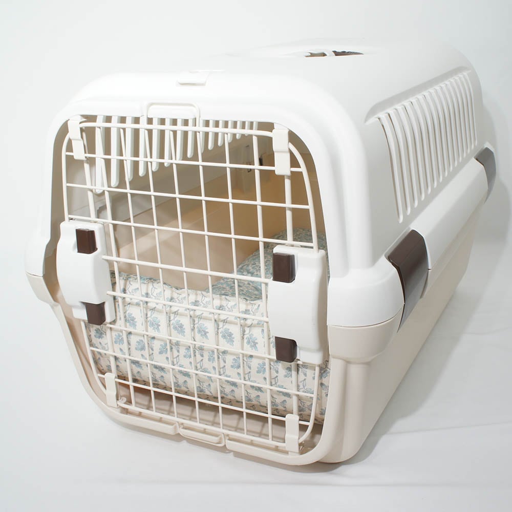 あごのせ縁無しクッション/クレートクッション royal albert ダマスク アラベスク サックスブルー Mサイズ