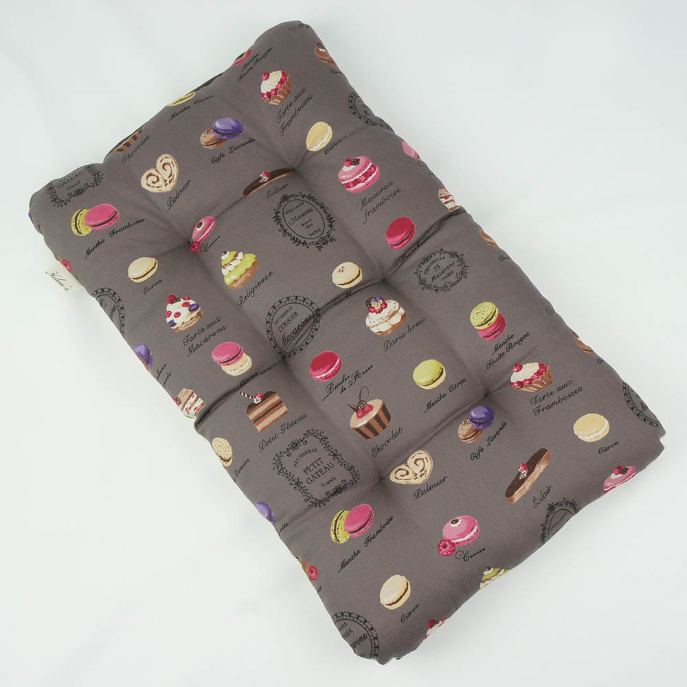 縁無しクッションベッド/クレートクッション マカロンチョコドット Sサイズ