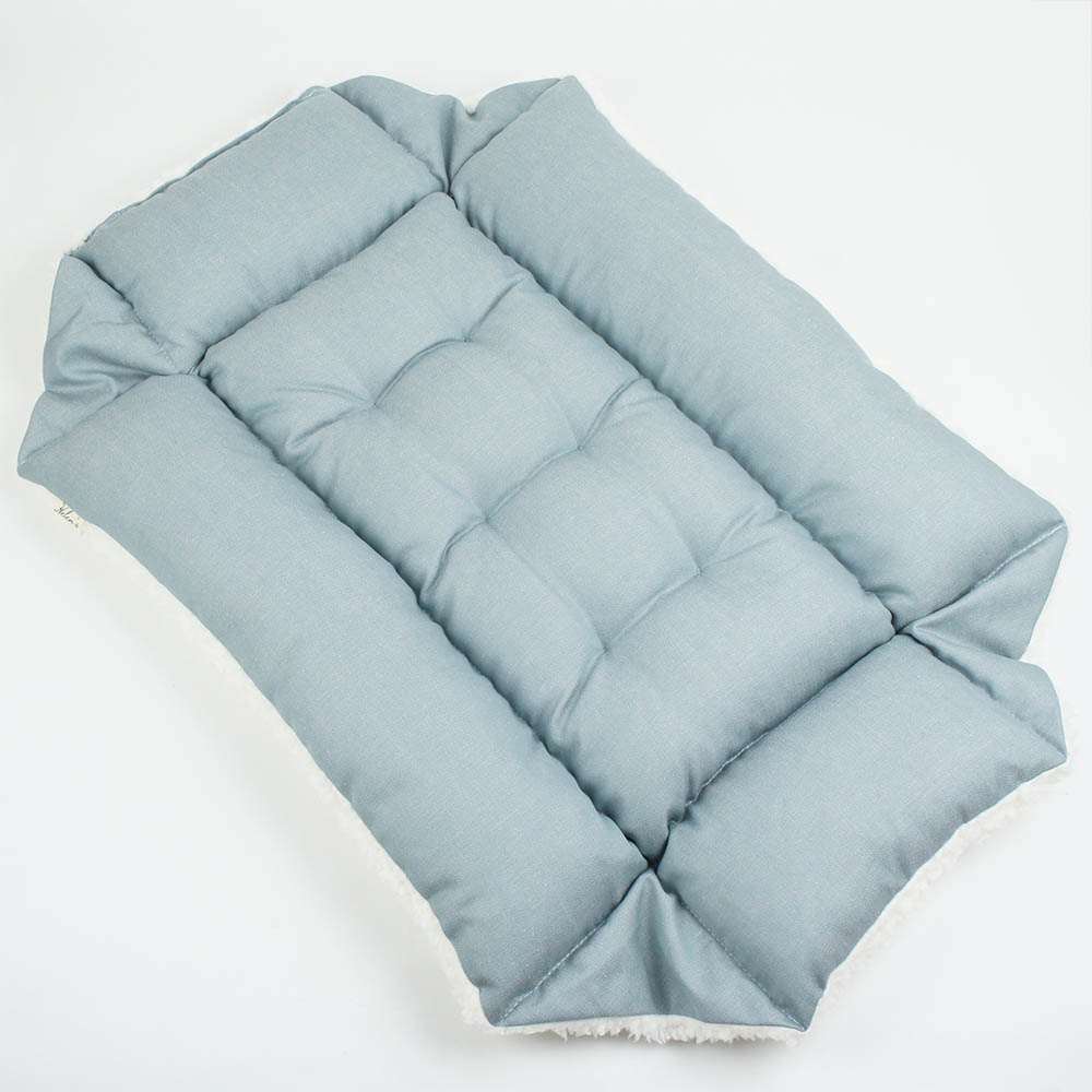 ペットが喜ぶ キャリークッションベッド/クレートクッション 10オンスデニムサックスファー Mサイズ