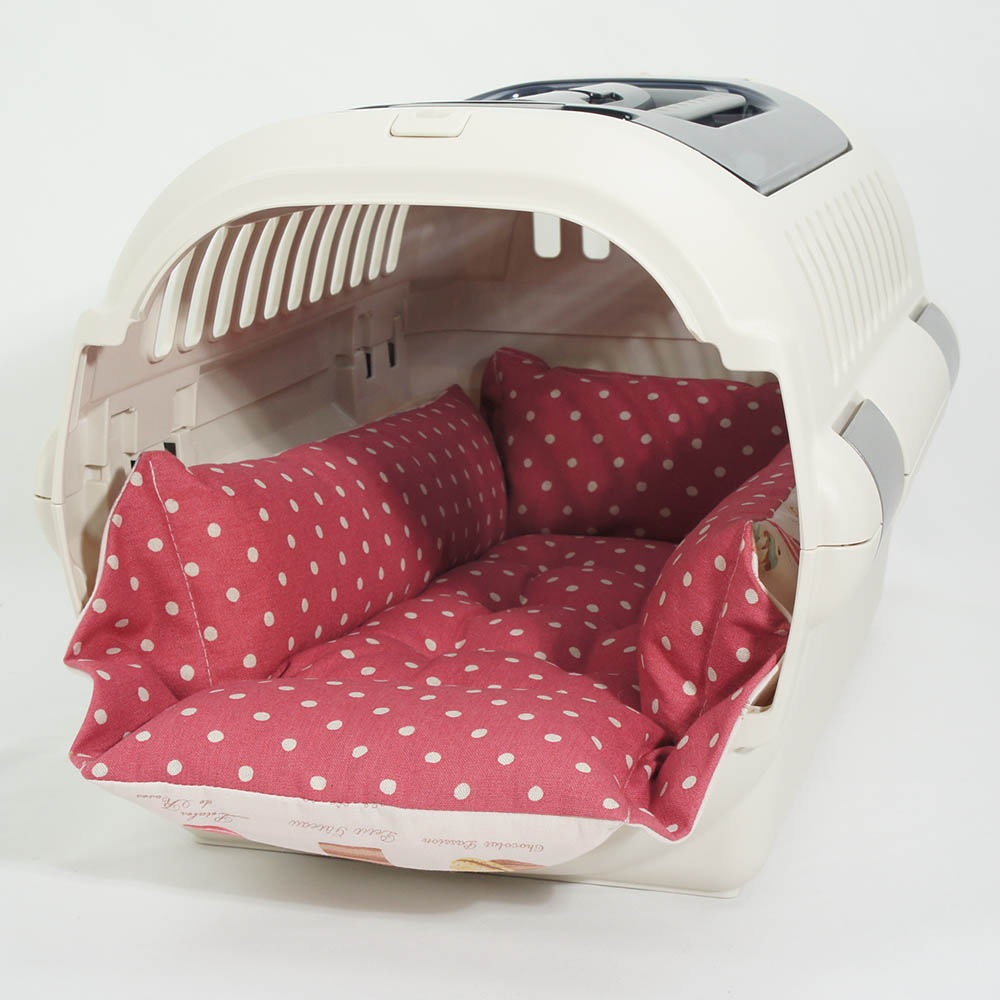 ペットが喜ぶ キャリークッションベッド/クレートクッション マカロンピンクドット Sサイズ