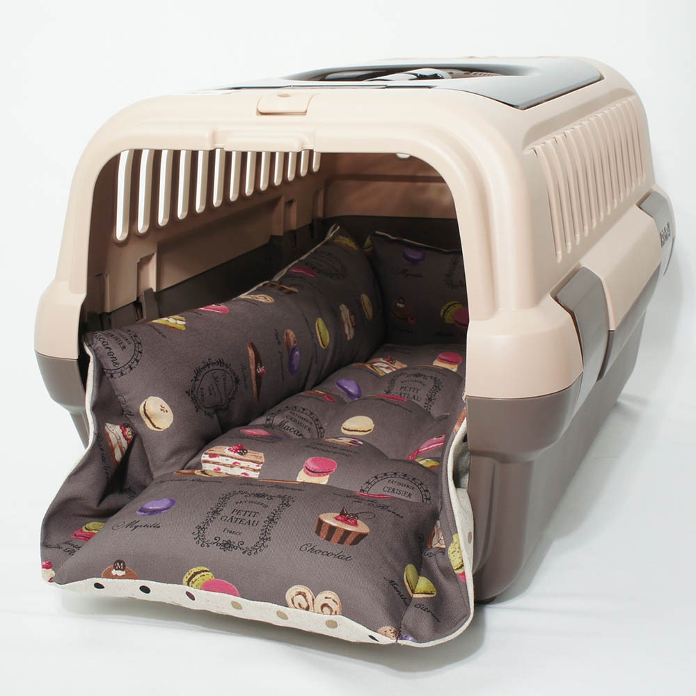 ペットが喜ぶ キャリークッションベッド/クレートクッション マカロンチョコドット Sサイズ