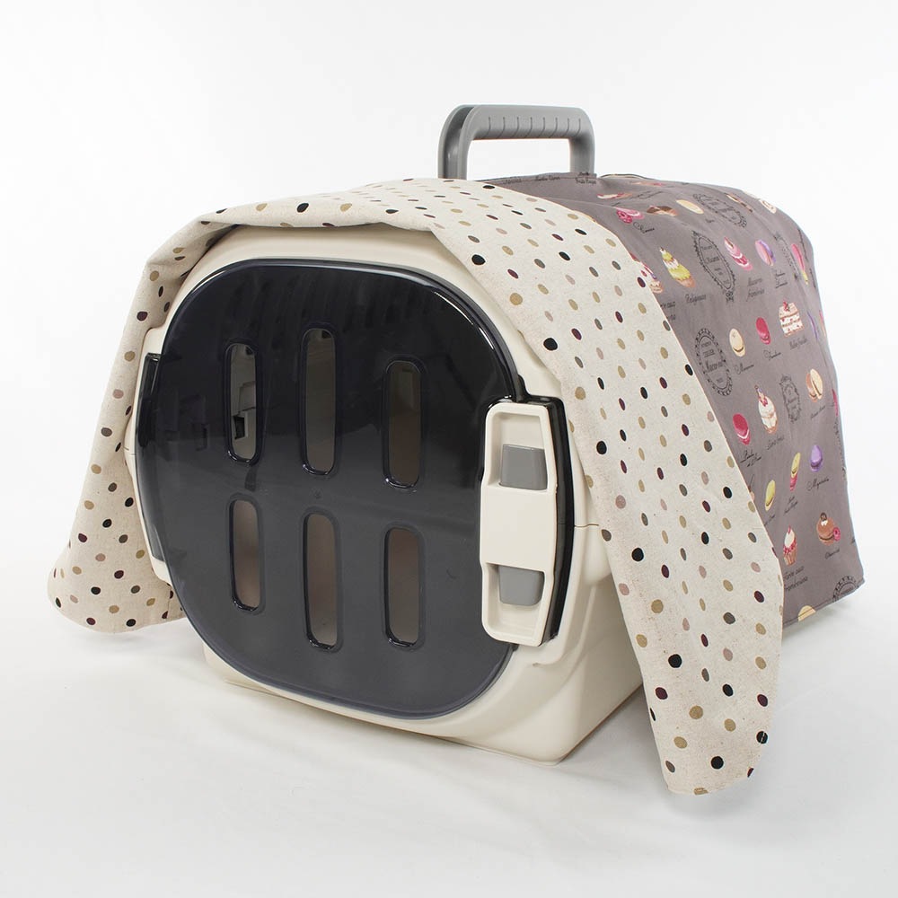 Helen's クレートカバー マカロンチョコドット Sサイズ トグルボタン付き