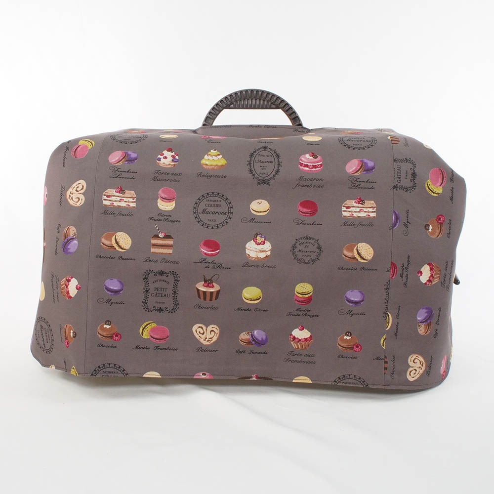 Helen's クレートカバー マカロンチョコドット Sサイズ トグルボタン付き