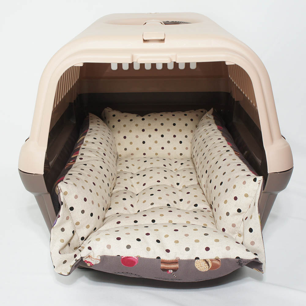 ペットが喜ぶ キャリークッションベッド/クレートクッション マカロンチョコドット Mサイズ