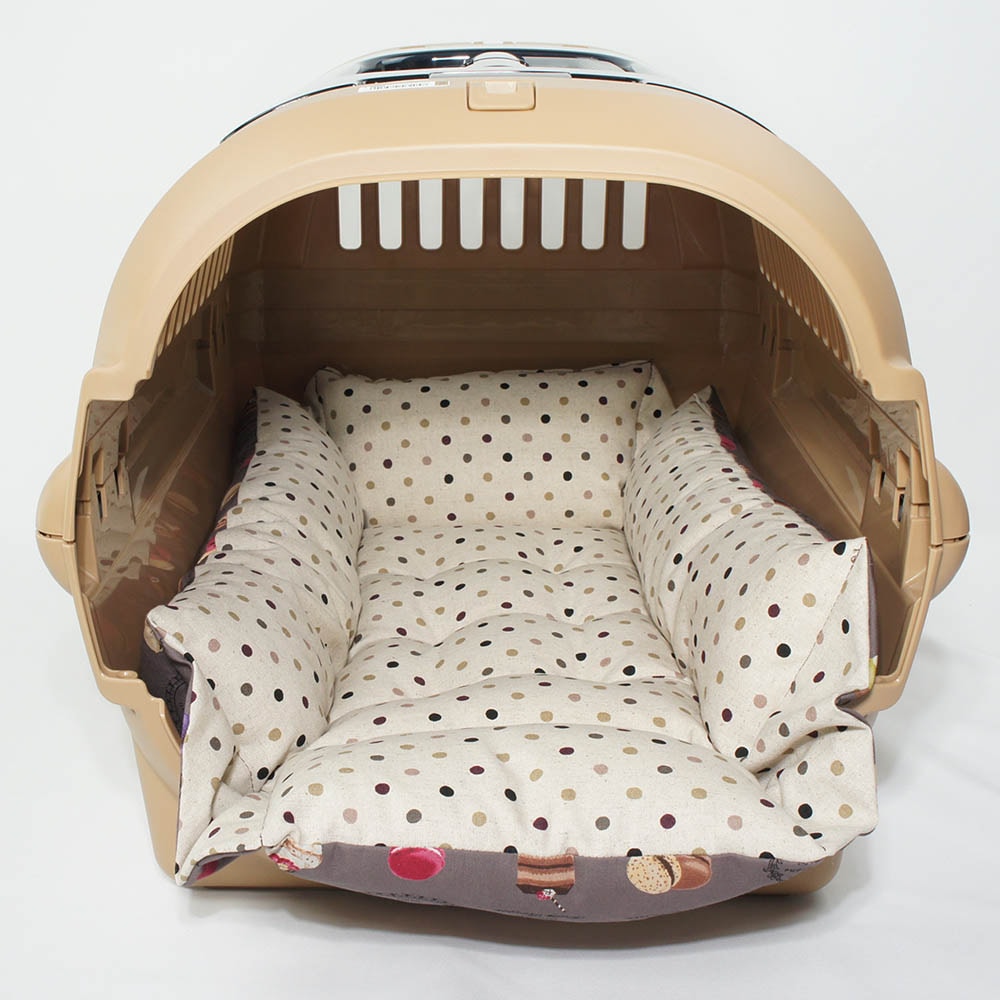 ペットが喜ぶ キャリークッションベッド/クレートクッション マカロンチョコドット Mサイズ