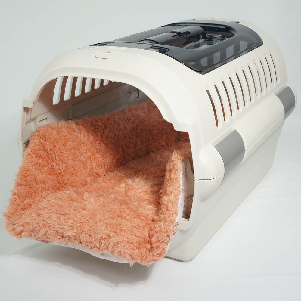 ペットが喜ぶ キャリークッションベッド/クレートクッション マカロンピンクファーコーラル Sサイズ