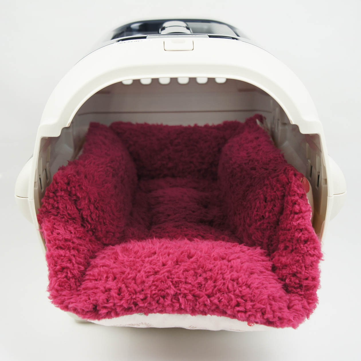 ペットが喜ぶ キャリークッションベッド/クレートクッション マカロンピンクファーラズベリー Sサイズ