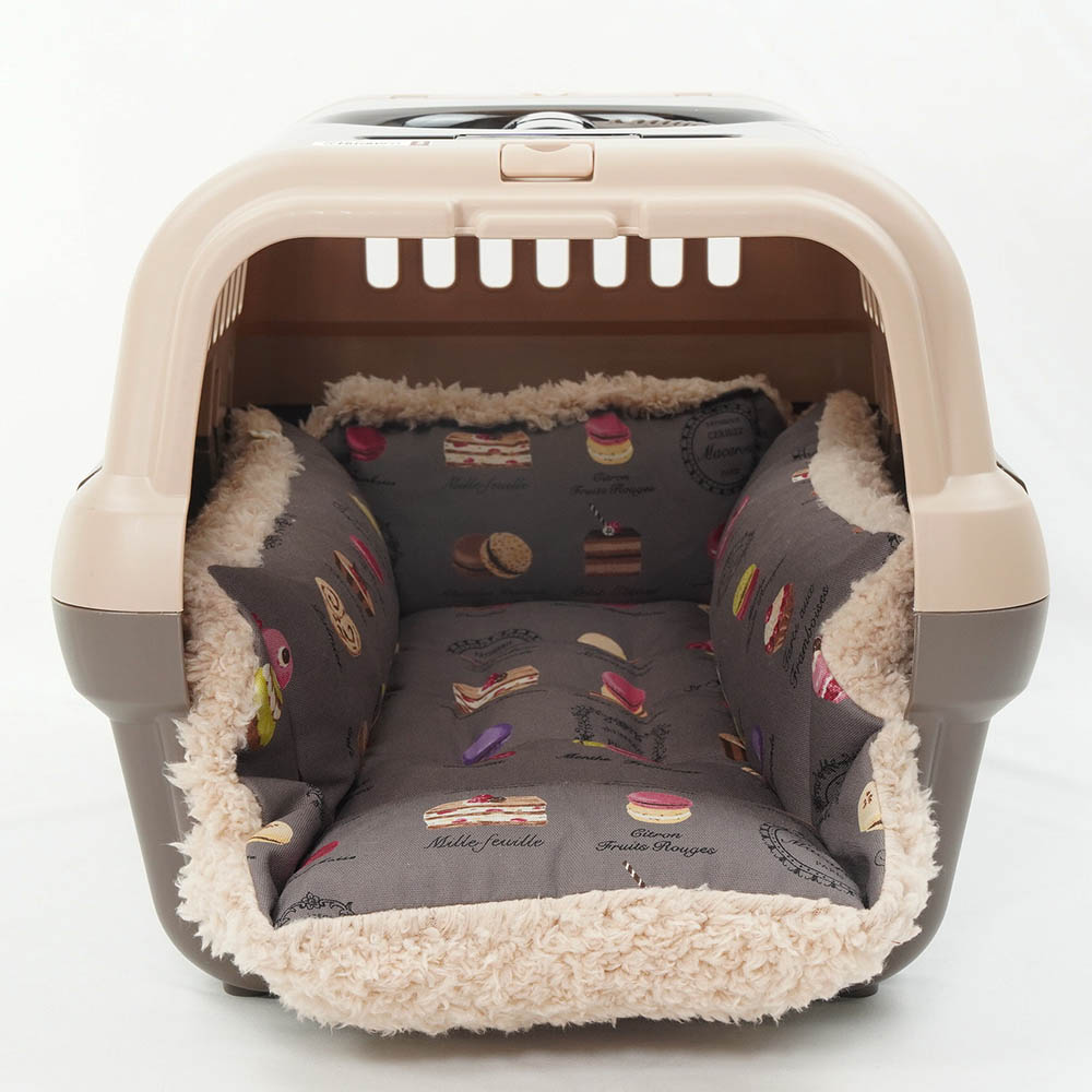 ペットが喜ぶ キャリークッションベッド/クレートクッション マカロンチョコファー Sサイズ