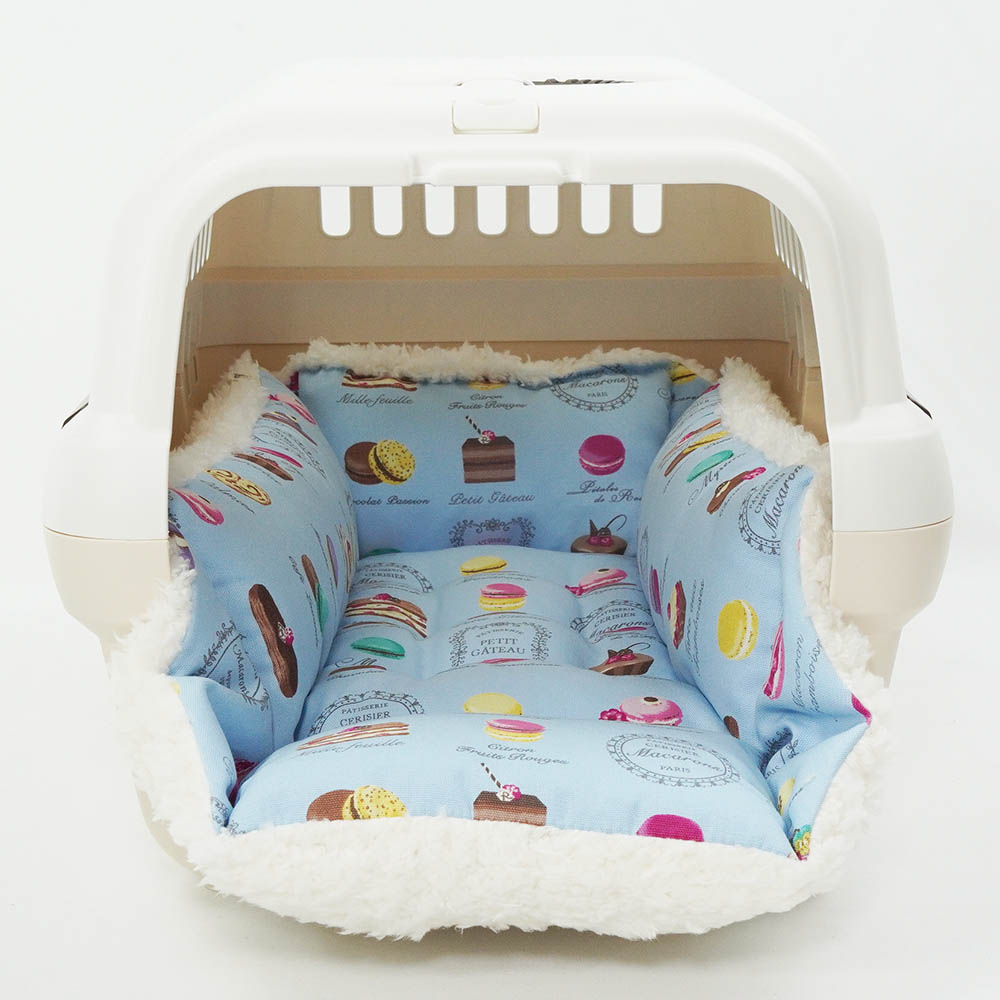 ペットが喜ぶ キャリークッションベッド/クレートクッション マカロンブルーファー Sサイズ