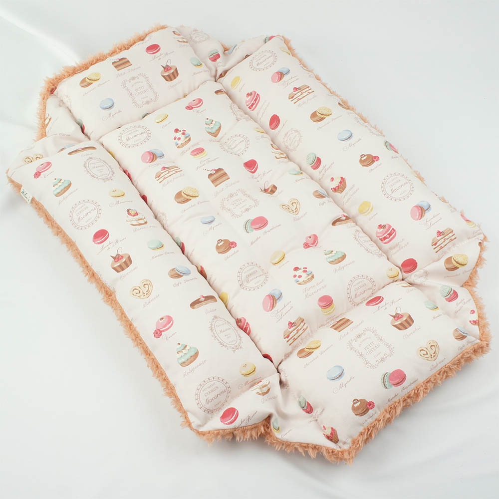 ペットが喜ぶ キャリークッションベッド/クレートクッション マカロンピンクファーコーラル Mサイズ