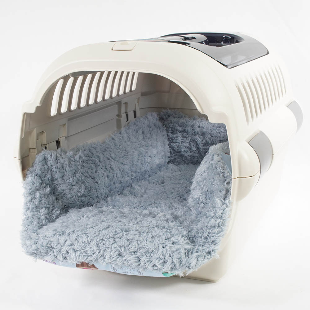 ペットが喜ぶ キャリークッションベッド/クレートクッション マカロンブルーファーサックスブルー Sサイズ