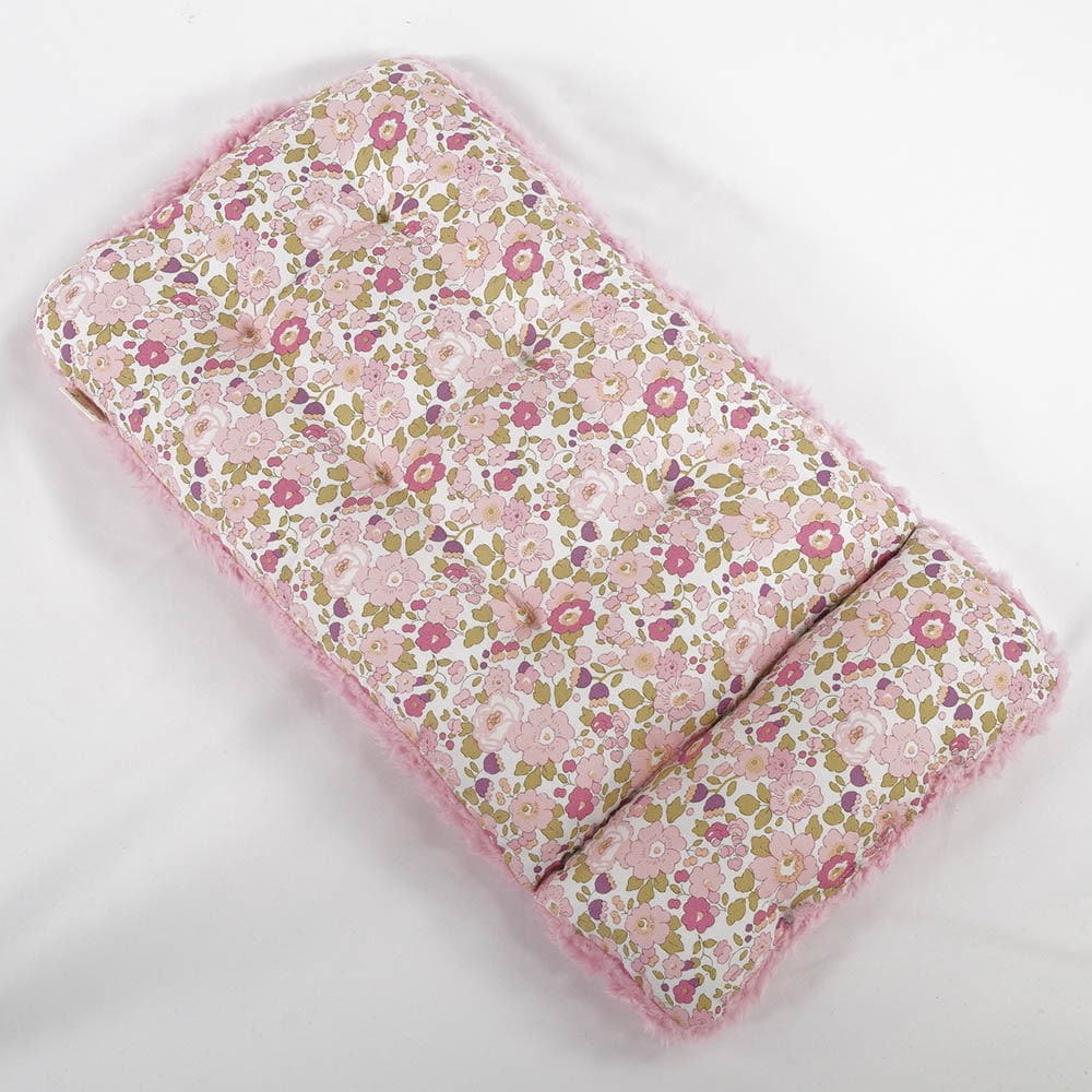 あごのせ縁無しクッション/クレートクッション リバティプリント Betsy ピンクファー Sサイズ