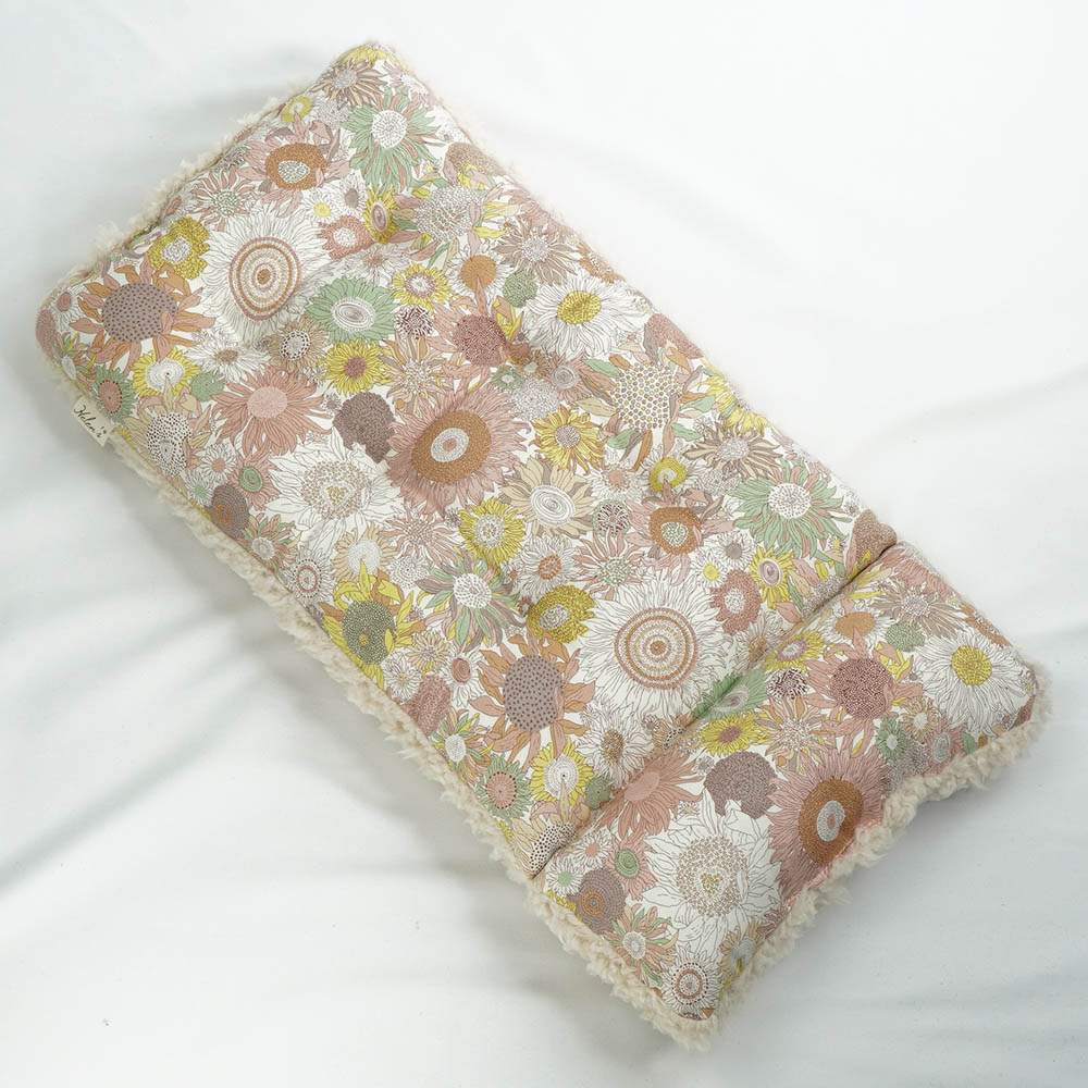 【限定品】あごのせ縁無しクッション リバティプリント スモールスザンナ アイボリーファー Sサイズ