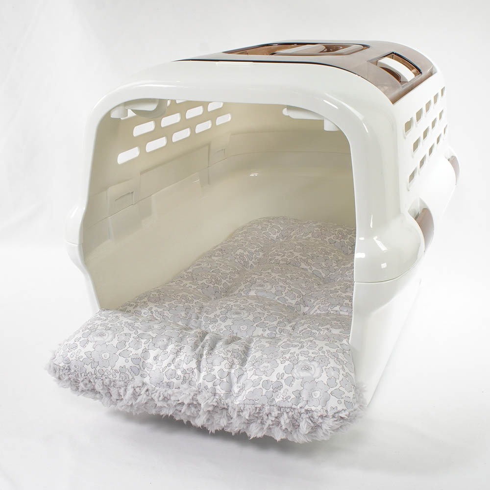 あごのせ縁無しクッション/クレートクッション リバティプリント Betsy グレーファー Mサイズ