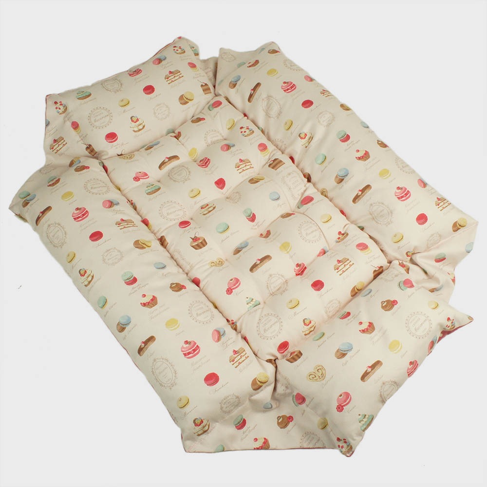 ペットが喜ぶ キャリークッションベッド/クレートクッション マカロンピンクドット Ｌサイズ