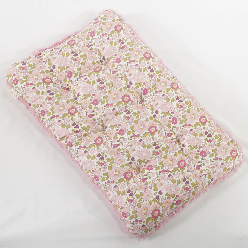 縁無しクッションベッド/クレートクッション リバティプリント Betsy ピンクファー Mサイズ