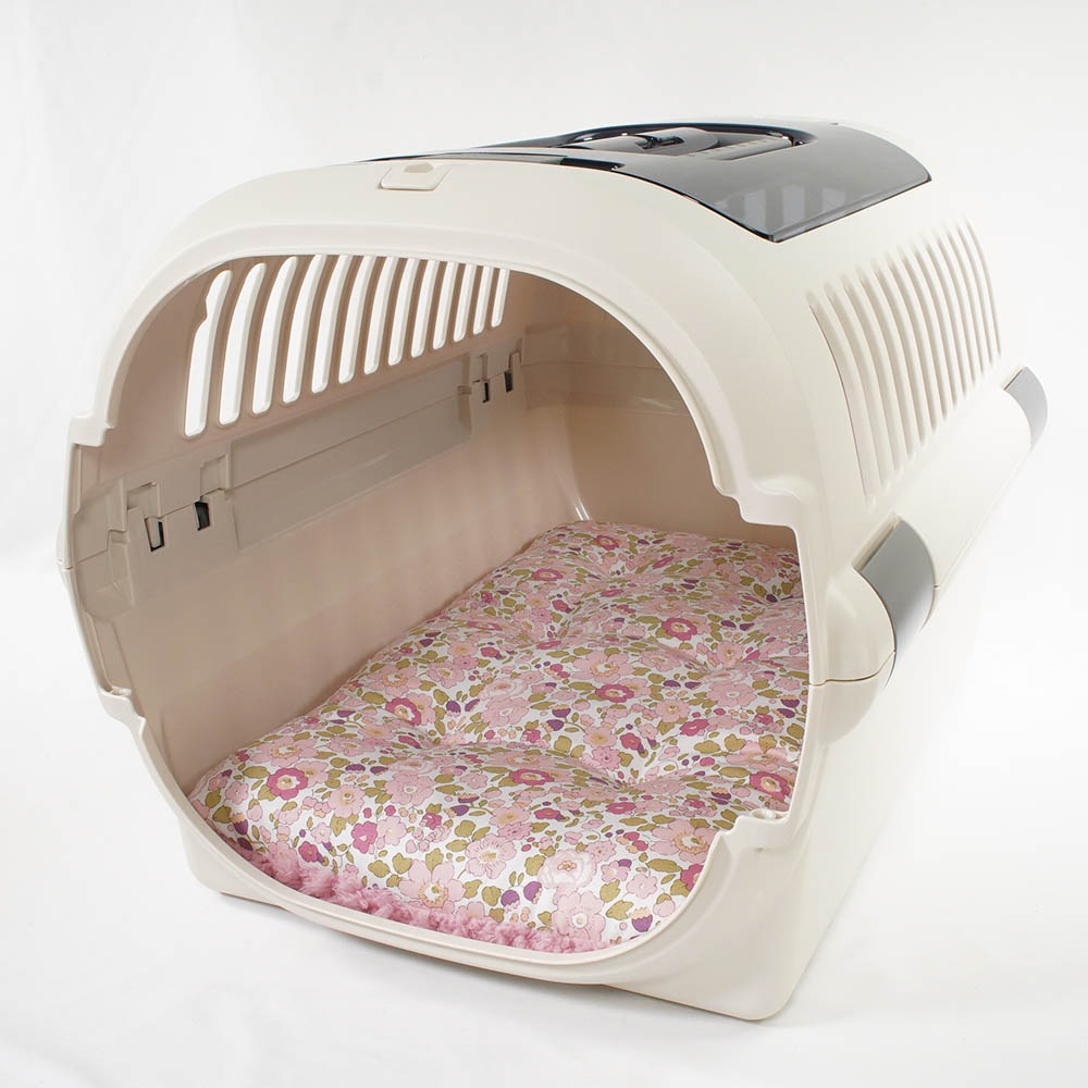 縁無しクッションベッド/クレートクッション リバティプリント Betsy ピンクファー Mサイズ