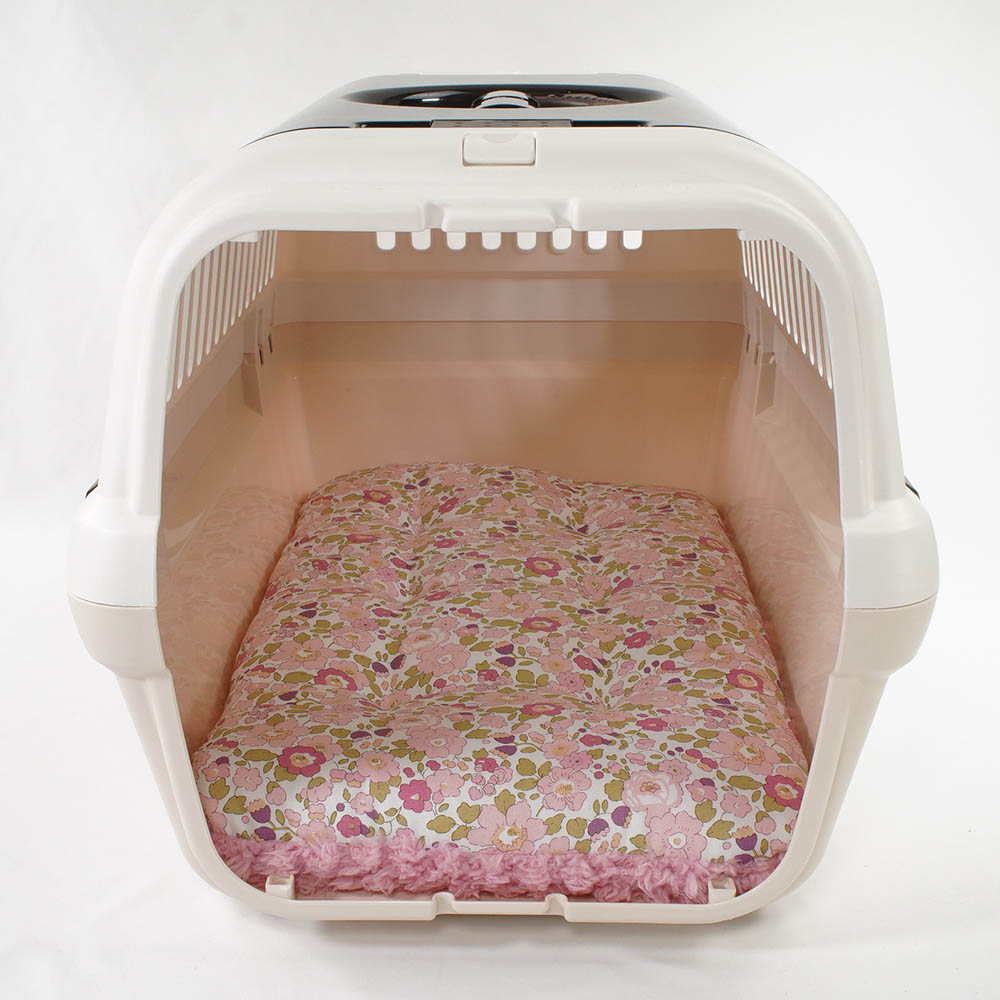 縁無しクッションベッド/クレートクッション リバティプリント Betsy ピンクファー Mサイズ