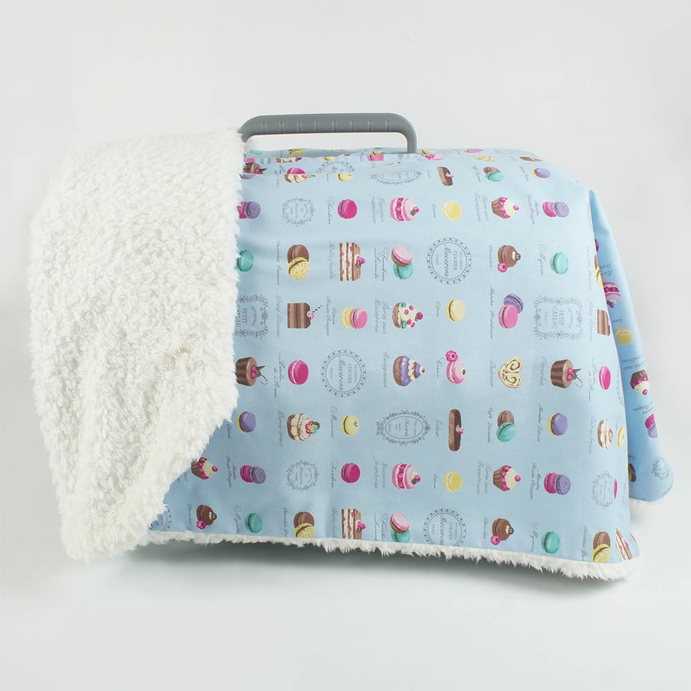 あったか３WAY キャリーカバーブランケット マカロンブルー ＜マルチ幅＞ Mサイズ（トグルボタン無し）