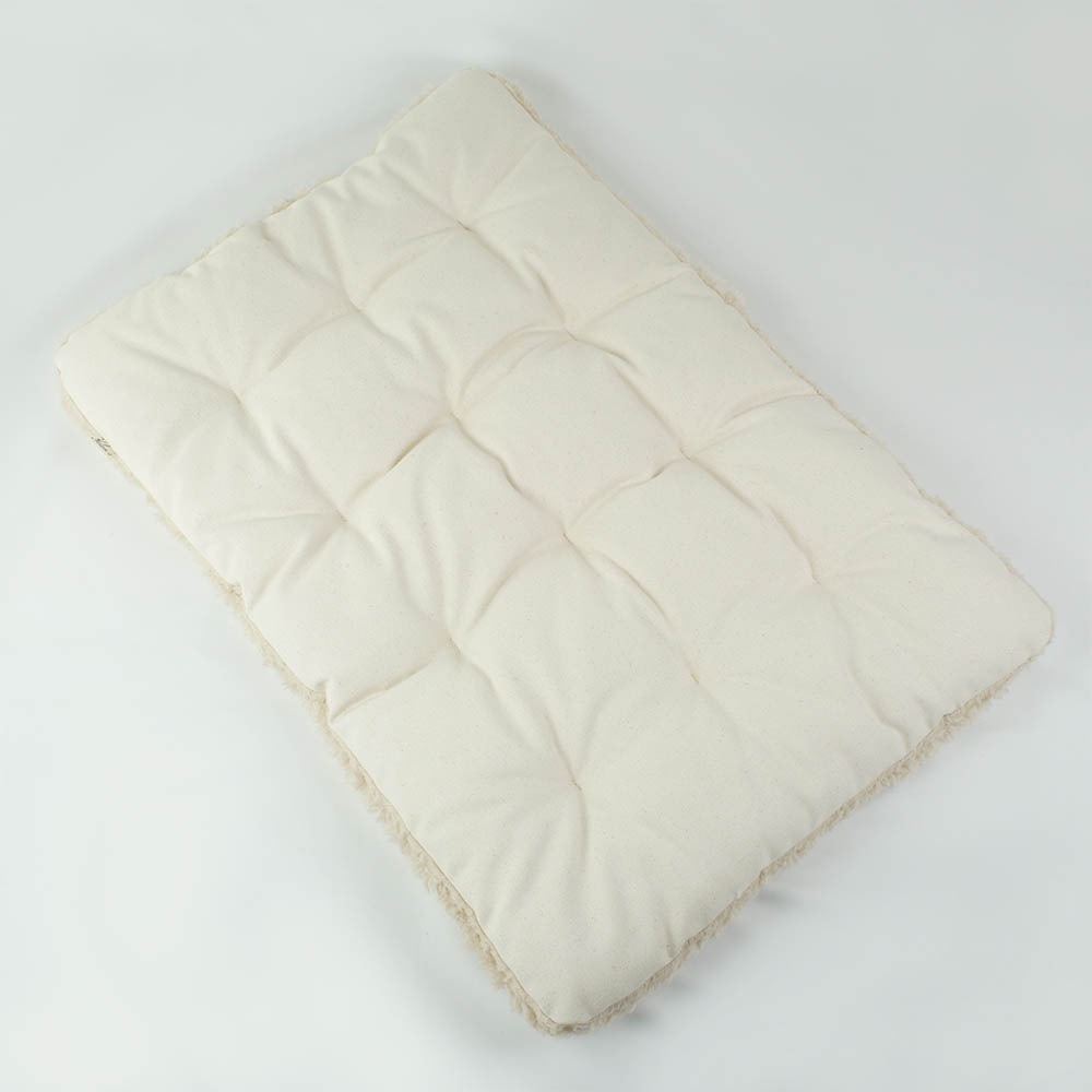 縁無しクッションベッド/クレートクッション カミカミ大好きちゃん用 ８号帆布生地 生成ファー Ｌサイズ