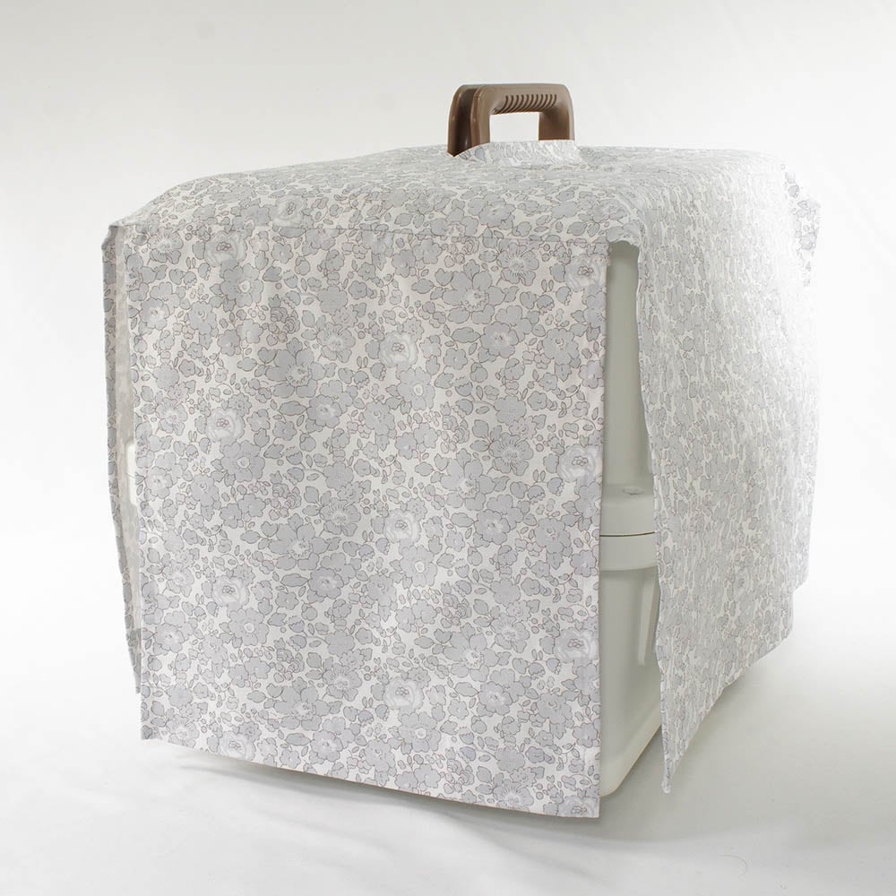 目隠しイージーカバー ショルダーベルト対応 リバティプリント Betsy グレー＜マルチ幅＞ Mサイズ