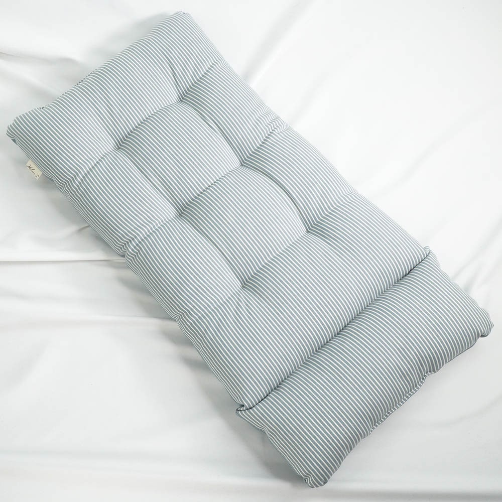 あごのせ縁無しクッション/クレートクッション 10オンスヒッコリーデニムサックス Mサイズ