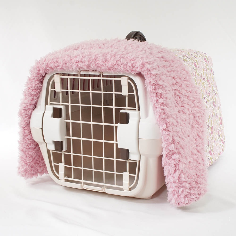 あったか3WAY キャリーカバーブランケット リバティプリント Betsy ピンクファー<マルチ幅> Sサイズ(トグルボタン付き)