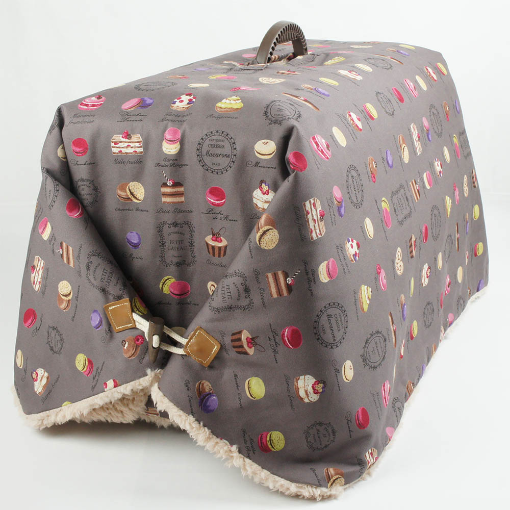 あったか３WAY キャリーカバーブランケット マカロンチョコ ＜マルチ幅＞ Mサイズ（トグルボタン付き）