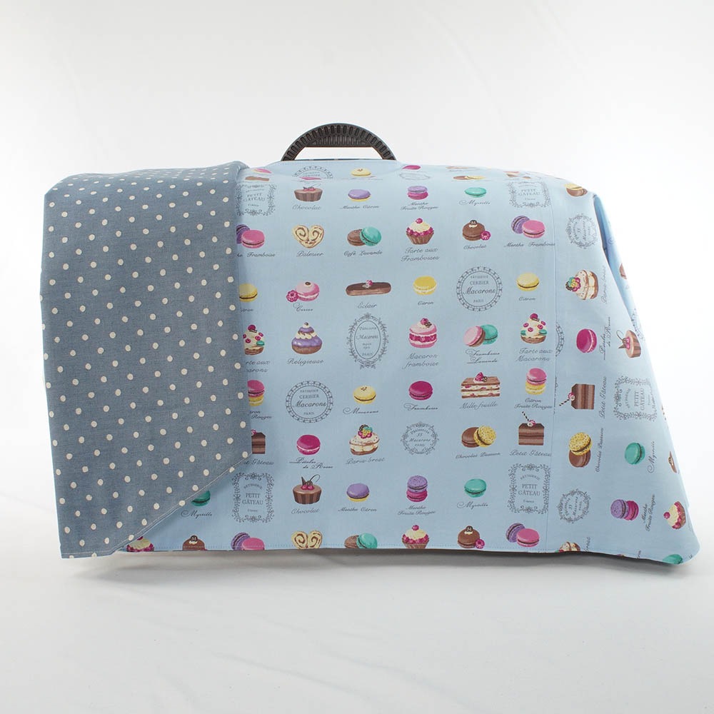 Helen's クレートカバー マカロンブルードット Mサイズ トグルボタン無し