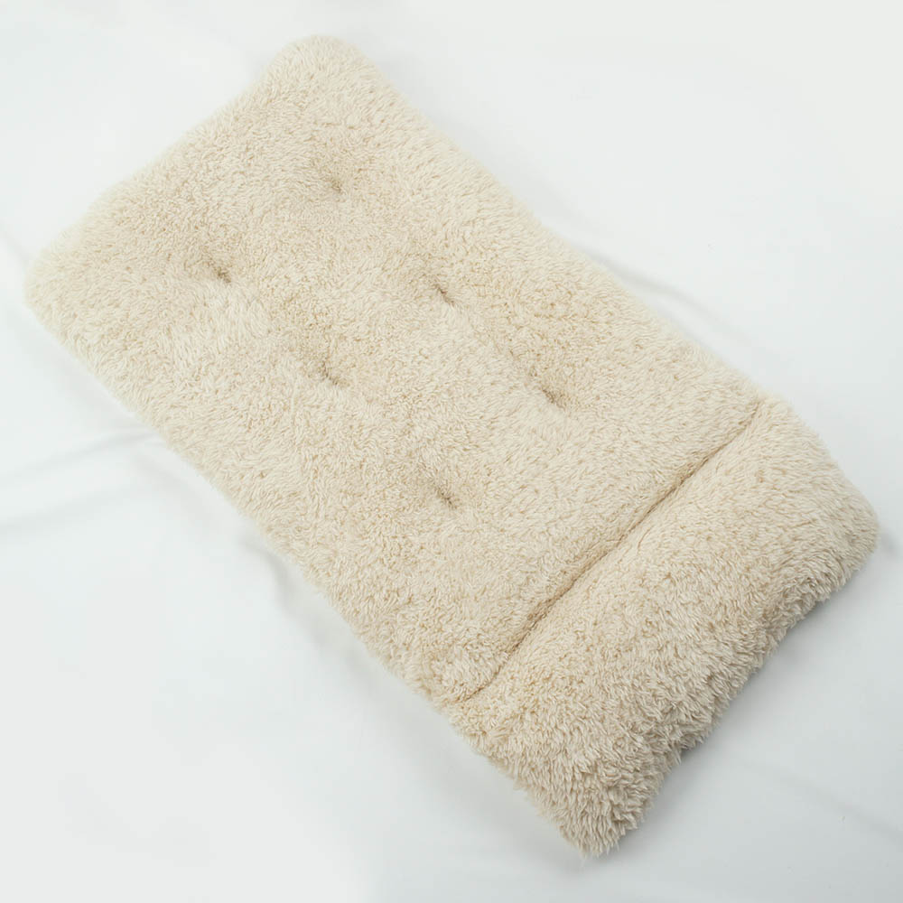 あごのせ縁無しクッション/クレートクッション カミカミ大好きちゃん用 ８号帆布生地 生成ファー Mサイズ