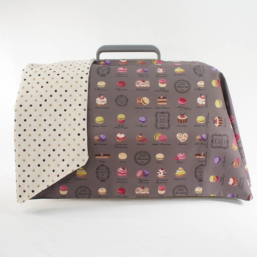 Helen's クレートカバー マカロンチョコドット Mサイズ トグルボタン無し