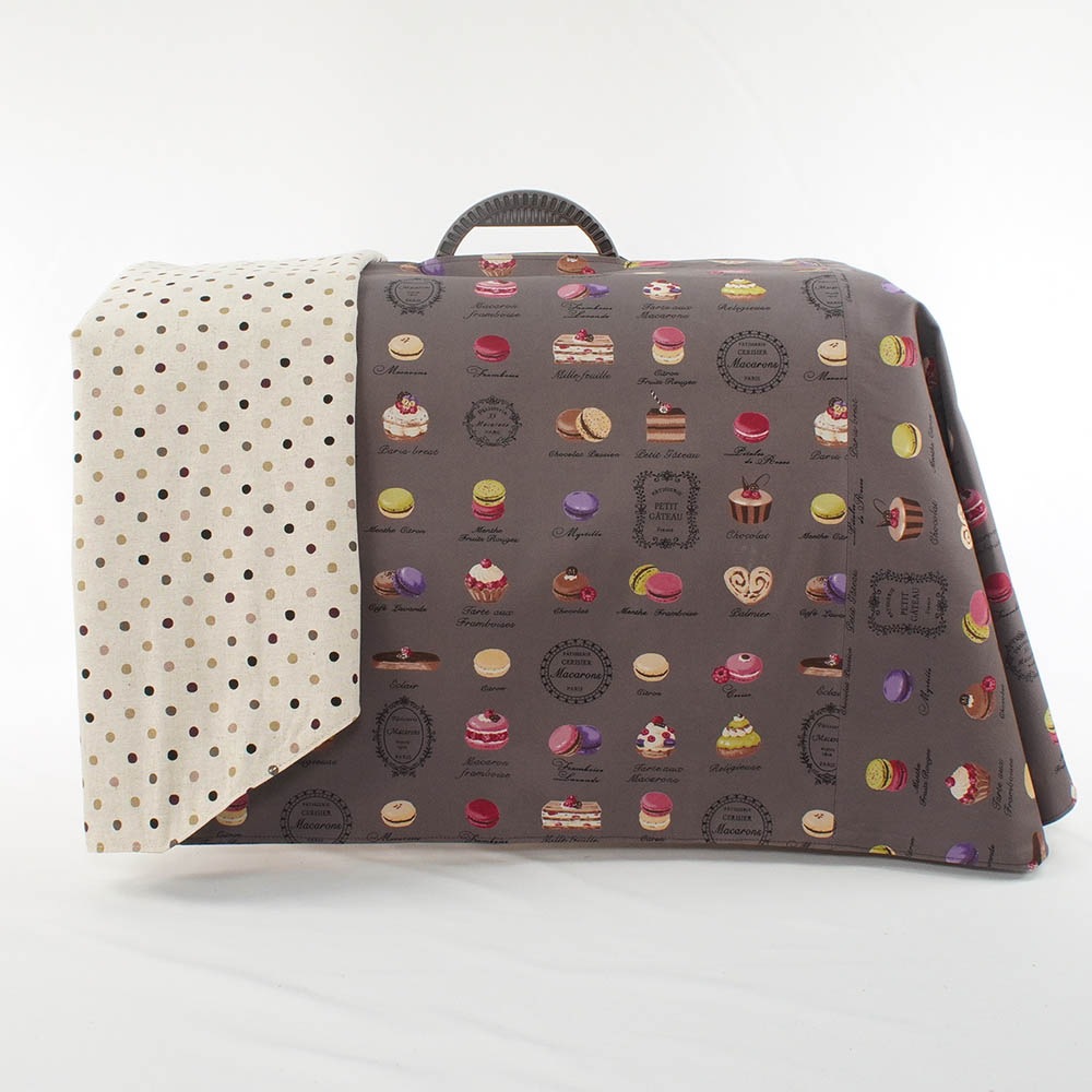 Helen's クレートカバー マカロンチョコドット Mサイズ トグルボタン無し