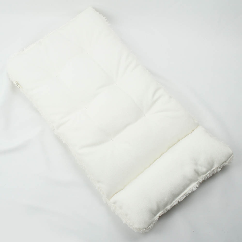 あごのせ縁無しクッション/クレートクッション カミカミ大好きちゃん用 ８号帆布生地 オフホワイトファー Mサイズ