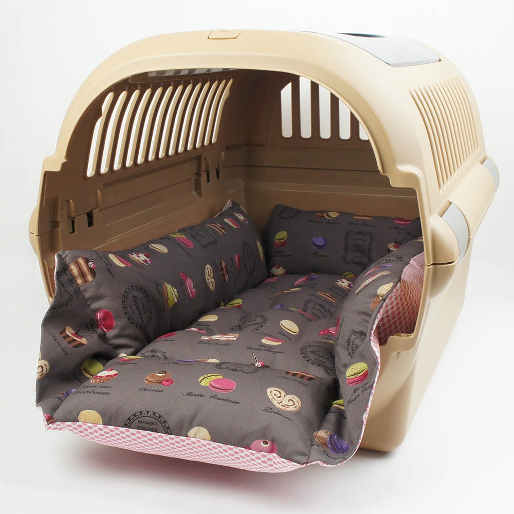 ペットが喜ぶ 夏用キャリークッションベッド iCOLD 接触冷感 マカロンチョコ Mサイズ