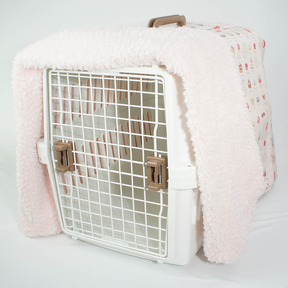 あったか３WAY キャリーカバーブランケット マカロンシャービーピンク ＜マルチ幅＞ Ｌサイズ（トグルボタン付き）