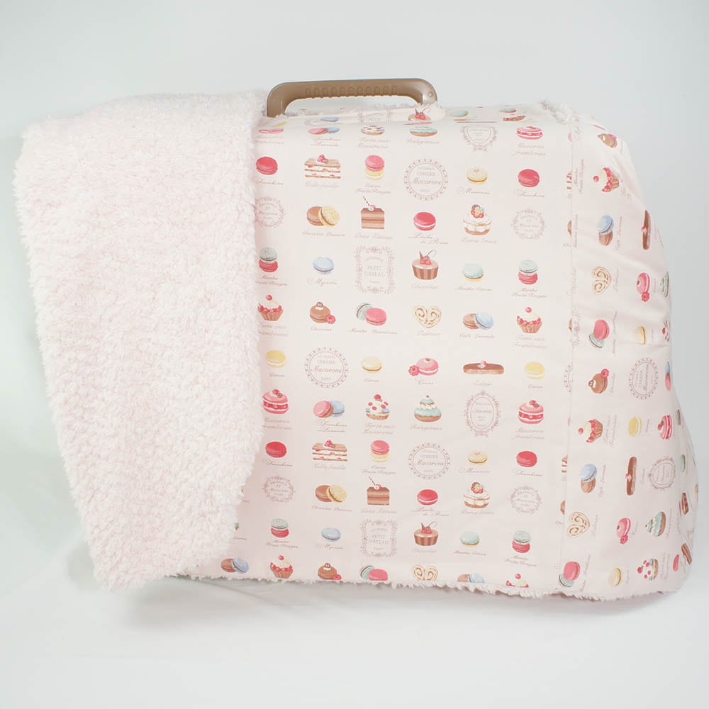 あったか３WAY キャリーカバーブランケット マカロンシャービーピンク ＜マルチ幅＞ Ｌサイズ（トグルボタン付き）