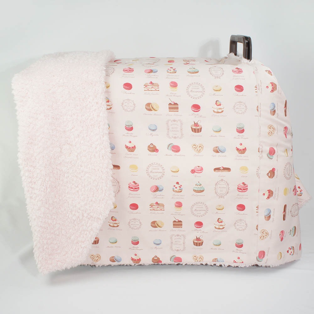 あったか３WAY キャリーカバーブランケット マカロンシャービーピンク ＜マルチ幅＞ Ｌサイズ（トグルボタン付き）