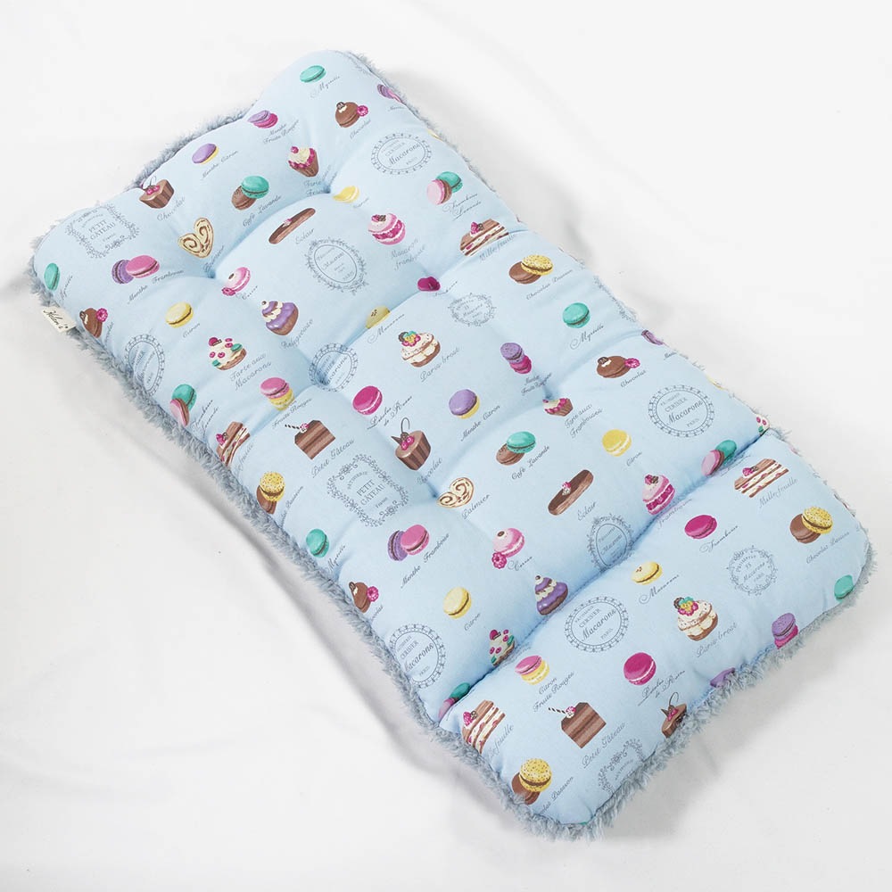 あごのせ縁無しクッション/クレートクッション マカロンブルーファーサックスブルー Mサイズ